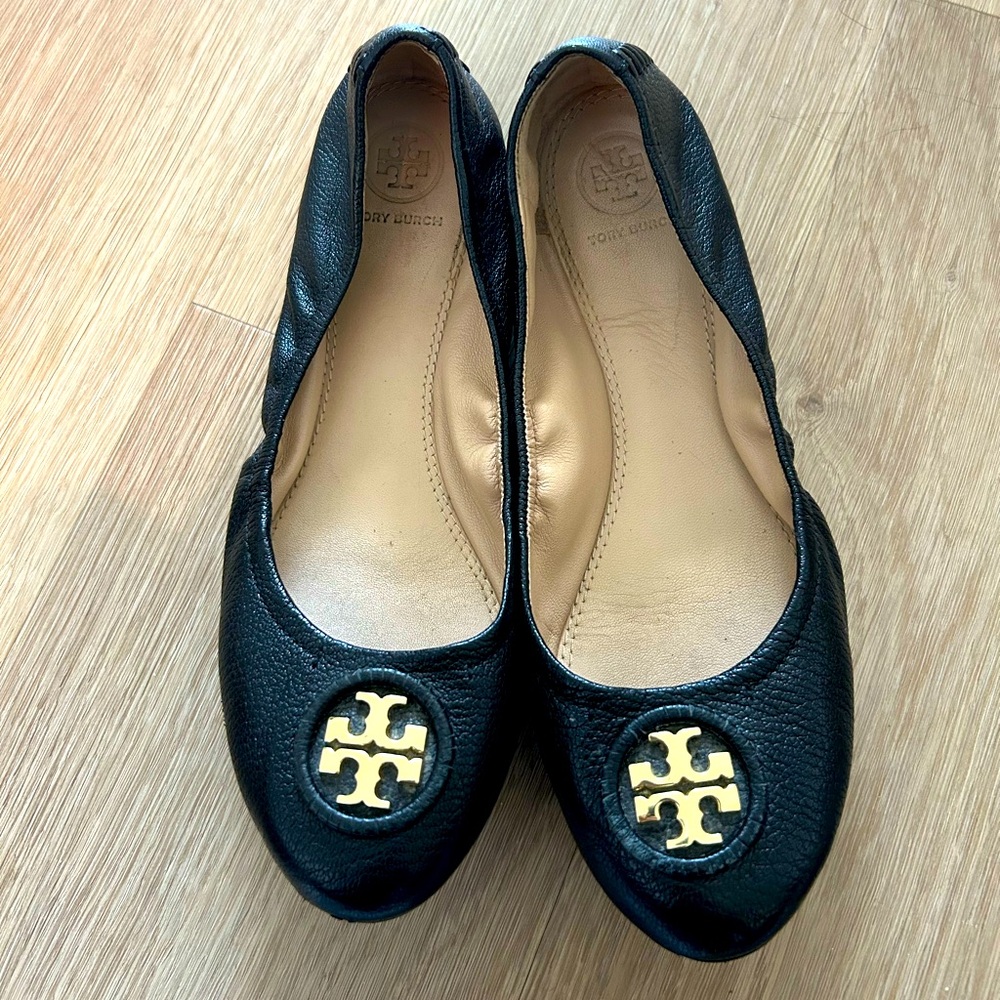 Tory Burch black leather flats with gold - worn only a handful of times!